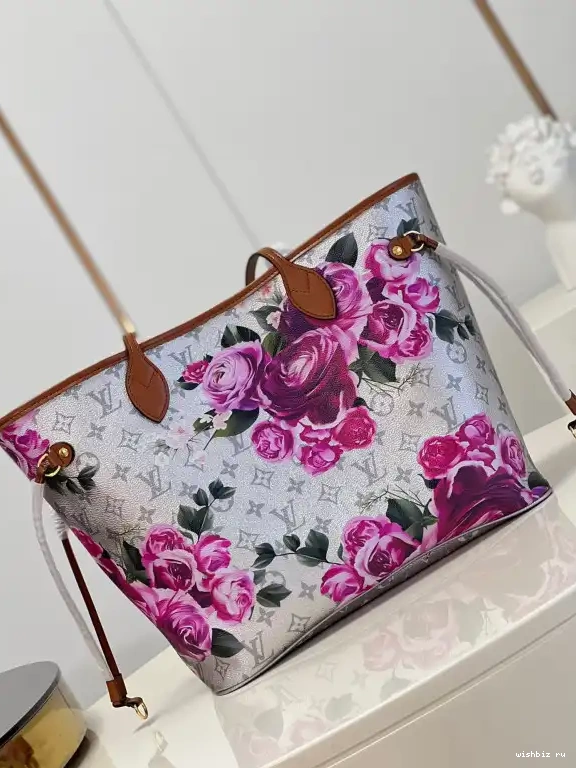 WIS MM NEVERFULL LOUIS VUITTON 0420
